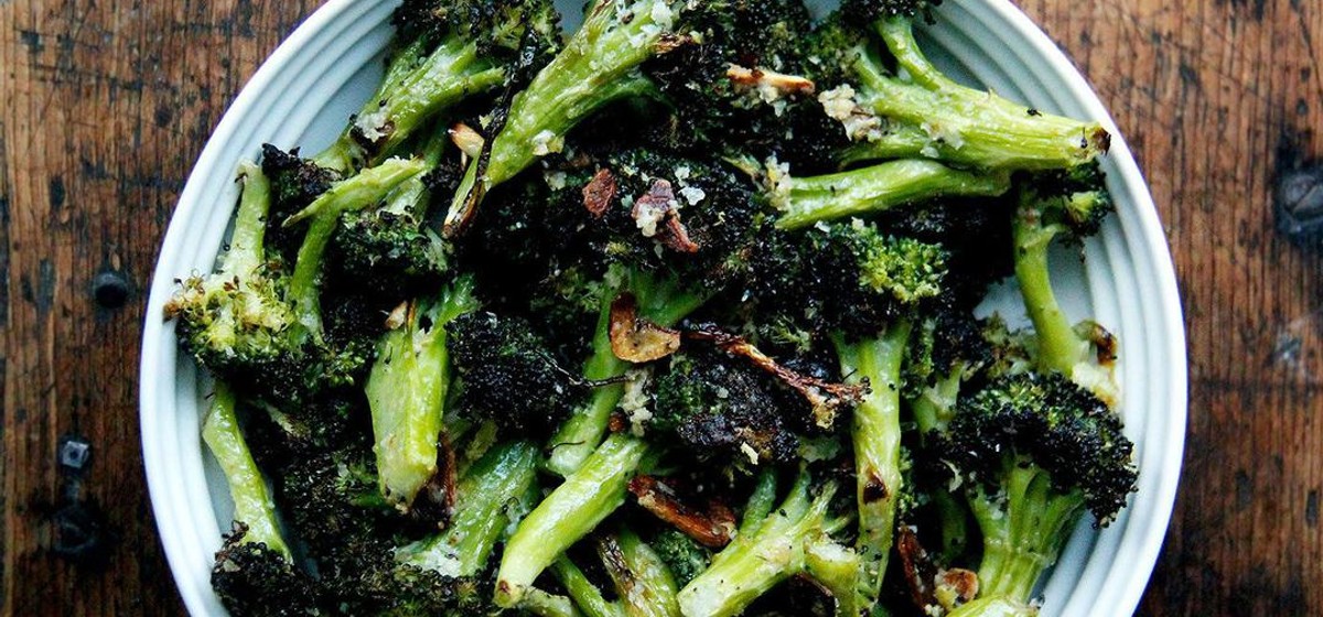 Master Ina Garten's Garlic Lemon Parmesan Broccoli